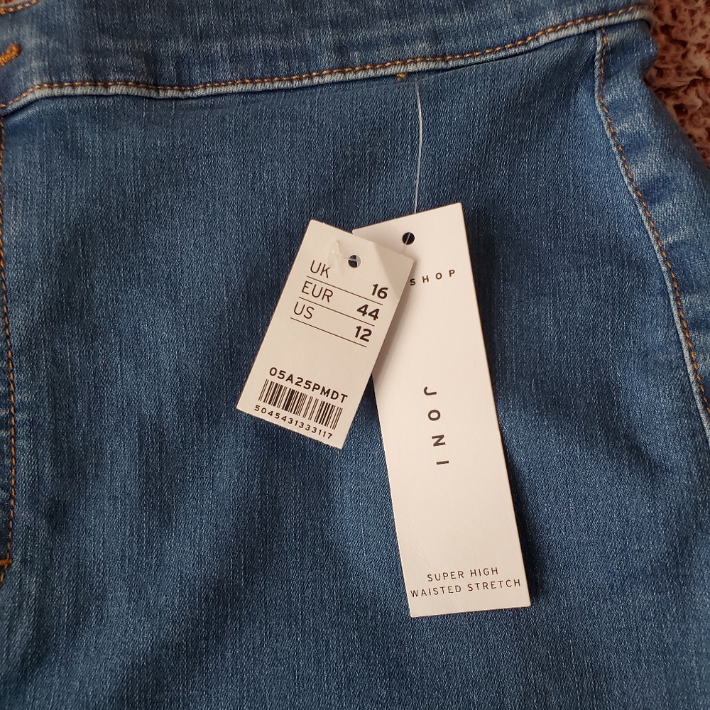 Topshop Joni Super High Waisted Shorts - Picture 9 of 9